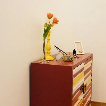 The Pretty Cactus Apartment *
